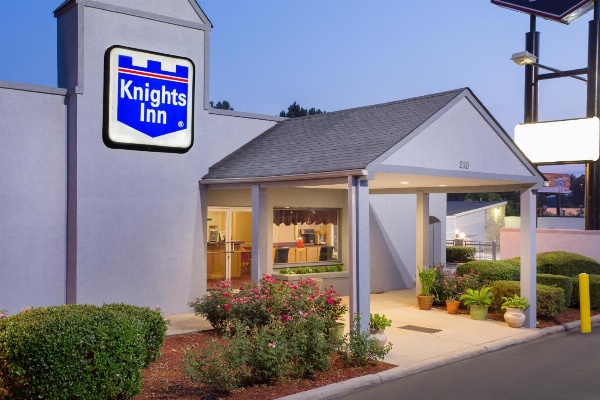 Knights Inn Augusta image 1