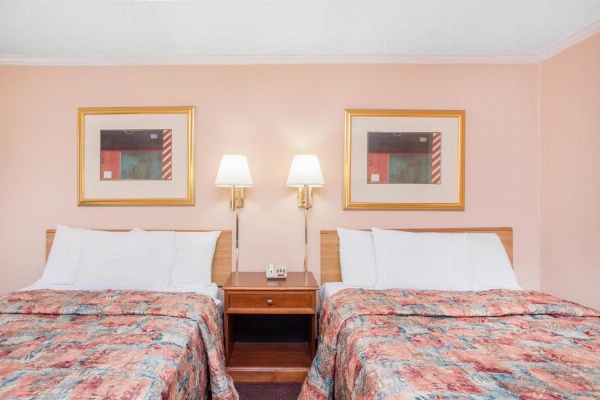 Knights Inn Augusta image 11