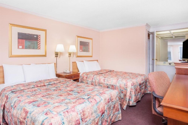 Knights Inn Augusta image 12