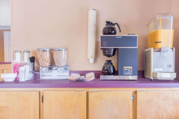 Knights Inn Augusta image 23