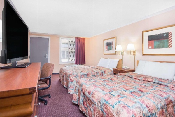 Knights Inn Augusta image 25