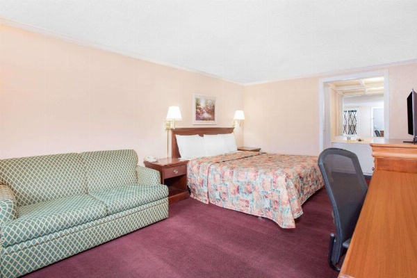 Knights Inn Augusta image 27